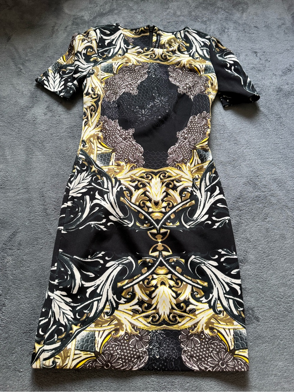 Walter Baker Black and Gold Baroque Mini Dress XS Like New - Picture 2 of 4